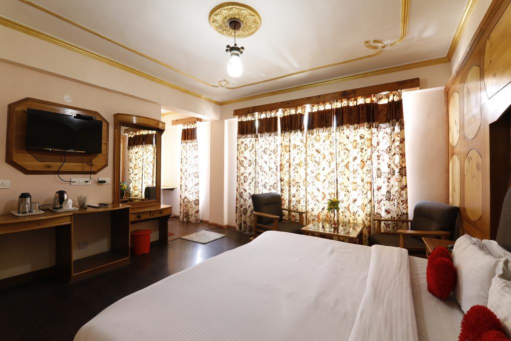 Hotel Prini Inn Manali  Bagian luar foto